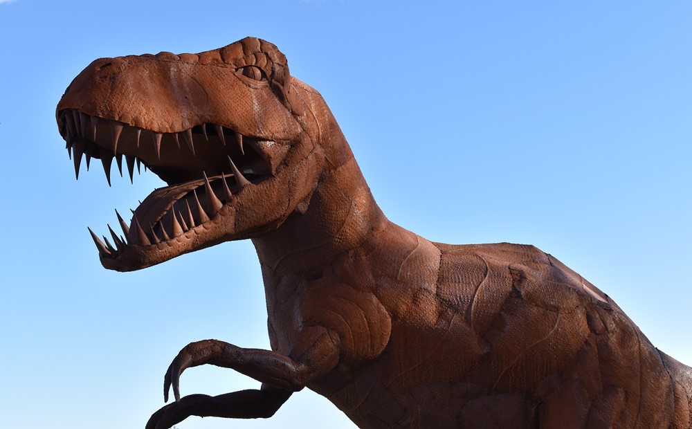 Why macho Project Managers are going the way of the dinosaurs