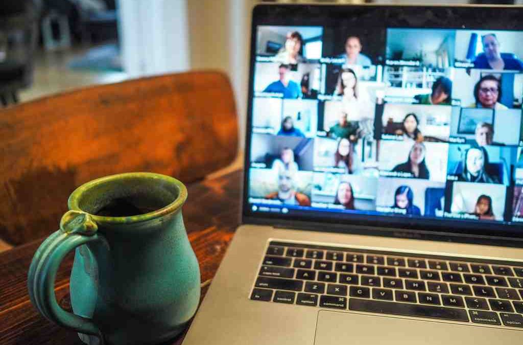 “Your screen is frozen!” 6 ways to beat the video conference screen freeze